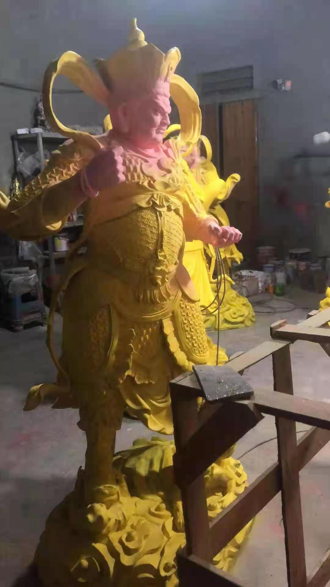 金汇彩四大天王贴金缘起